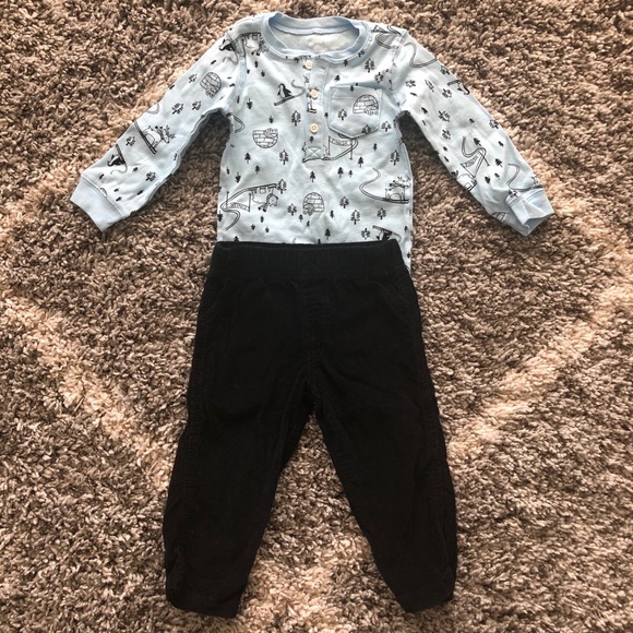 Carters Outfit Bundle 18 months - Picture 1 of 6